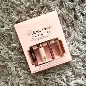 CHARLOTTE TILBURY Pillow Talk on the go